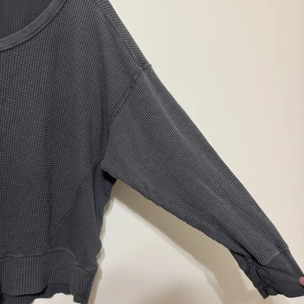 OFFLINE By Aerie Oversized Waffle Henley T-Shirt size medium long sleeve top - Image 5