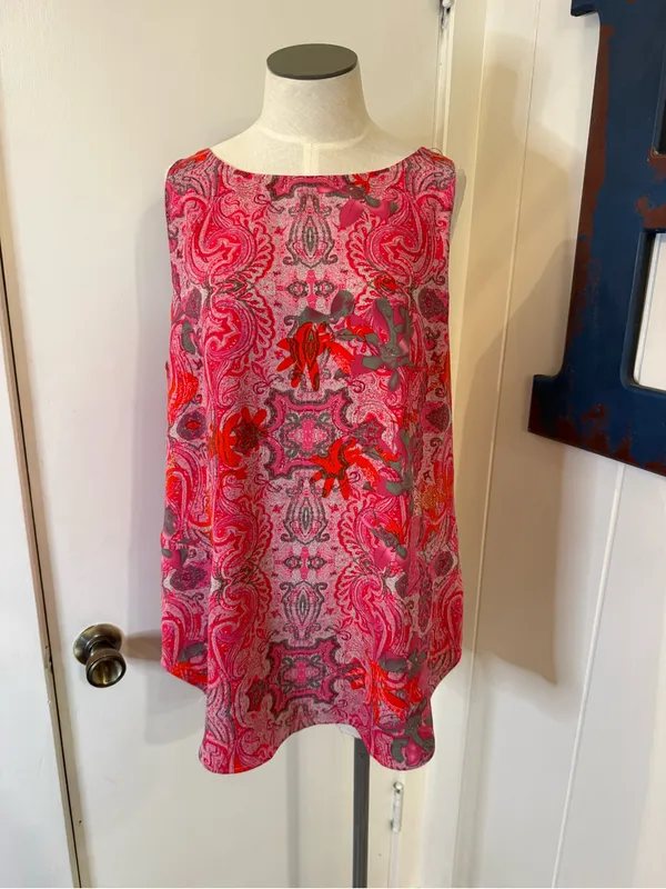 CAbi #127 Jubilee Pink & Orange Paisley Sleeveless Shell Tunic Sz L - Image 3
