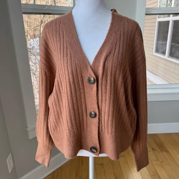 Old Navy Cognac Tan Wide Rib V Neck Cardigan Sweater Size Small - Image 5