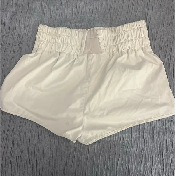 Amazon Shorts Athletic White - Image 2