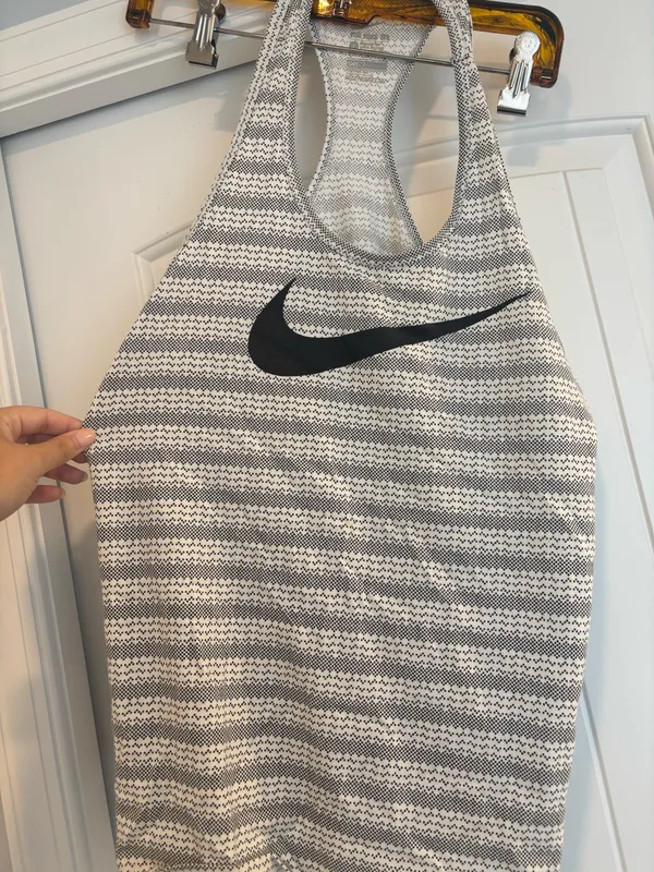 Nike Tank Dri-Fit Top Racerback - Image 2