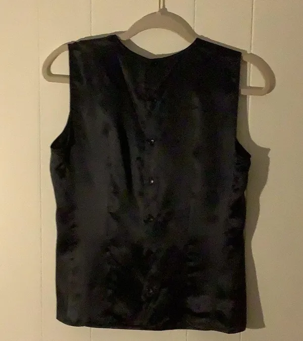 Silk Tank/Blouse - Size 6 - Image 3