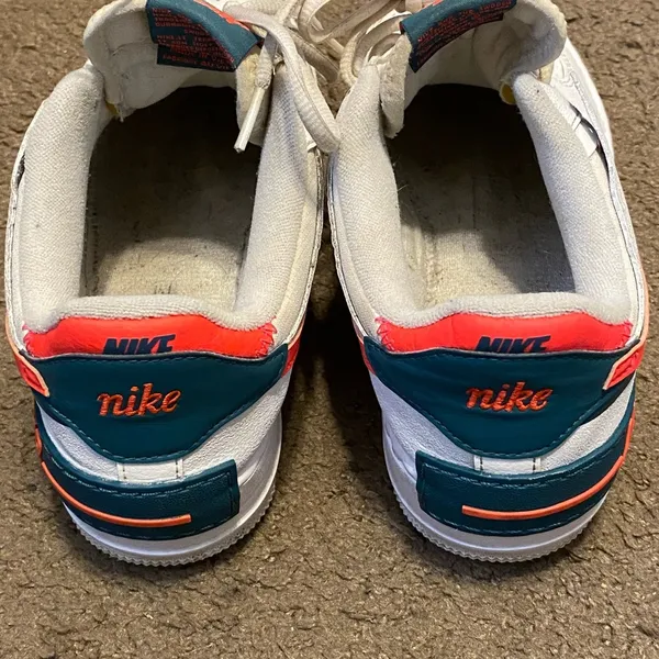 Nike Air Force 1 Shadow Basketball Shoes Womens 7.5 White Solar Red DB3902-100 - Image 4