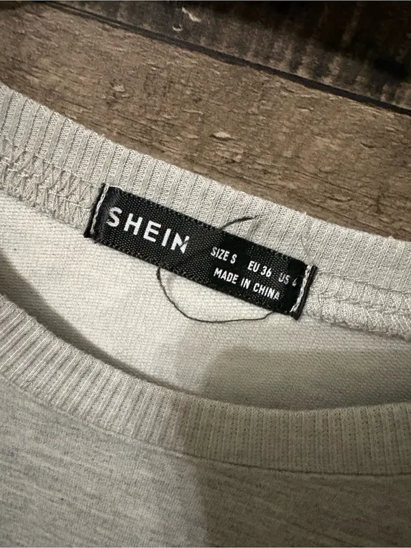 SHEIN Light Gray 'Outer Banks' Crewneck Sweatshirt - Red Lettering - Image 3