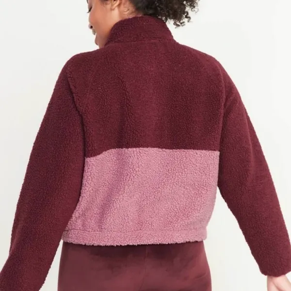 Old Navy Red Lacquer Long-Sleeve Oversized Two-Tone Sherpa Sweatshirt - S - Image 2