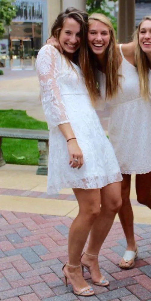 Illa Illa White Lace Graduation/ Bride Dress - Image 2
