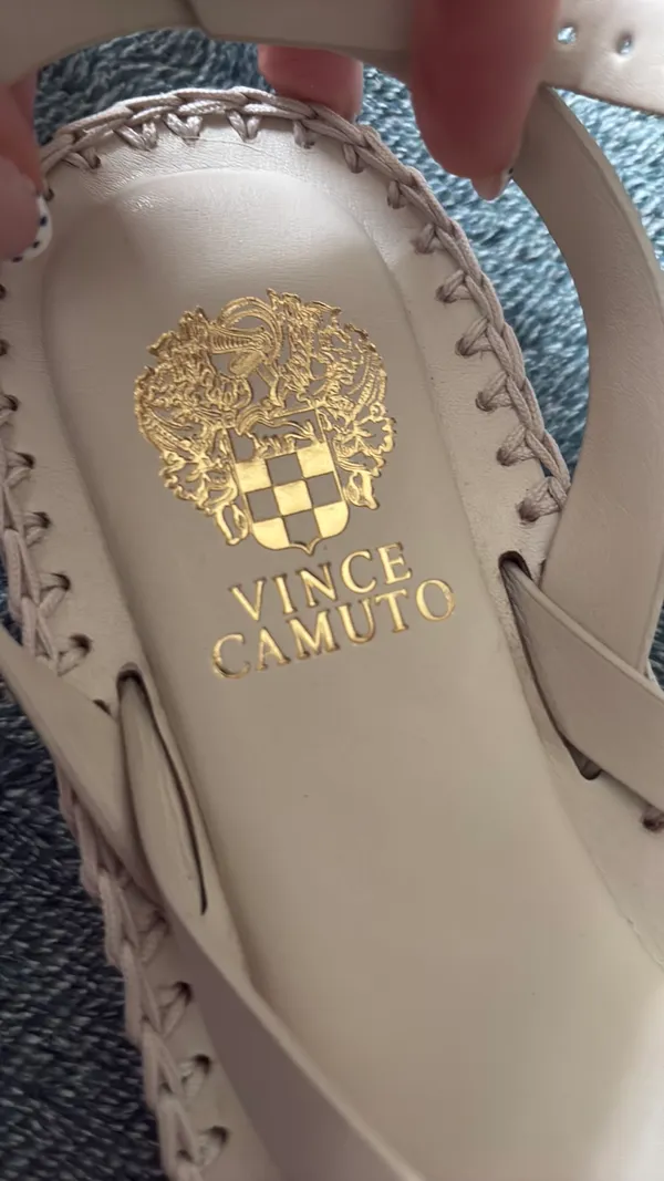 Vince Camuto Sandals - Image 4