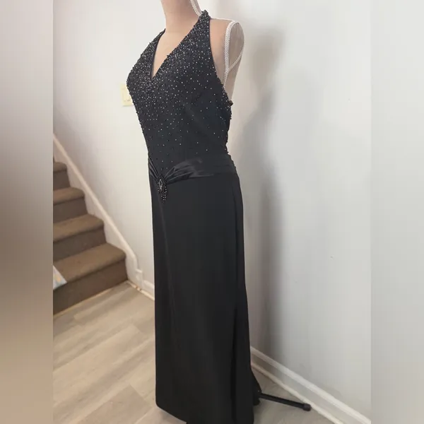 Jovani‎ Black Beaded Prom Dress - Image 9