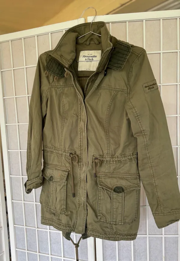 Abercrombie and Fitch Army Jacket L - Image 3
