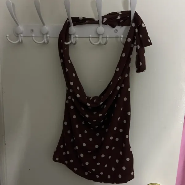 Brown top with polka dots halter neck - Image 2