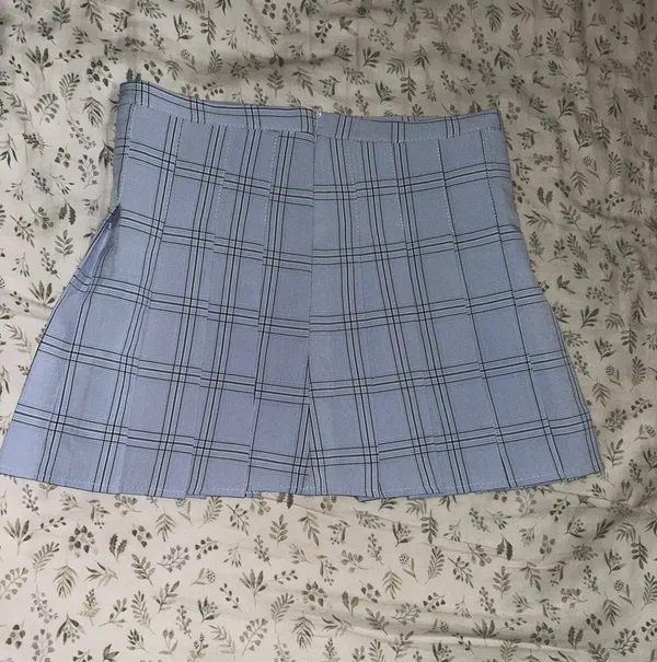 Pleated Mini Skirt - Image 3