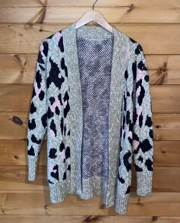 Mossimo tan cheetah oversized sweater Size M - Image 3