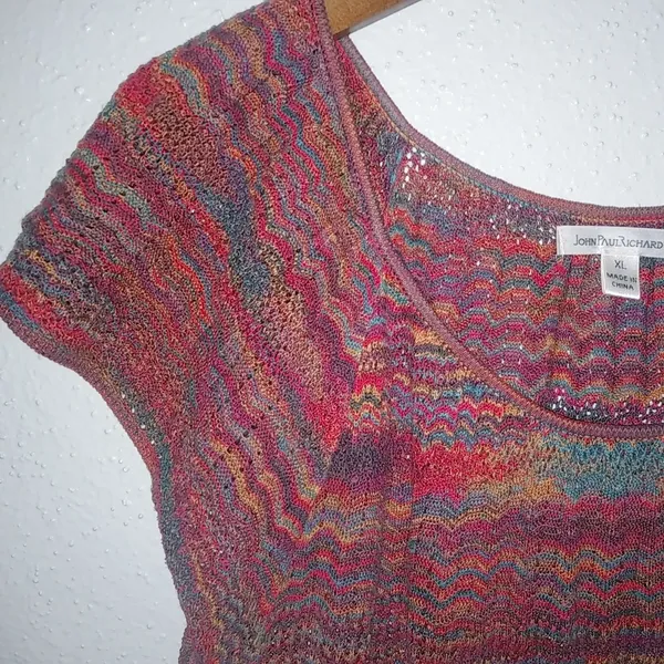 John Paul Richard XL Knit Capped Sleeve Flame Stitch Red Top - Image 4