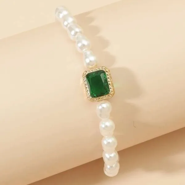 Emerald Jewel & Freshwater style Pearl bracelet - Image 2