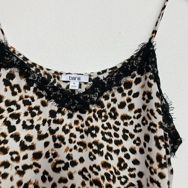 Bar III Slip On Cami Women’s XL Black Ivory Animal Print Eyelash Lace Tank Top - Image 2
