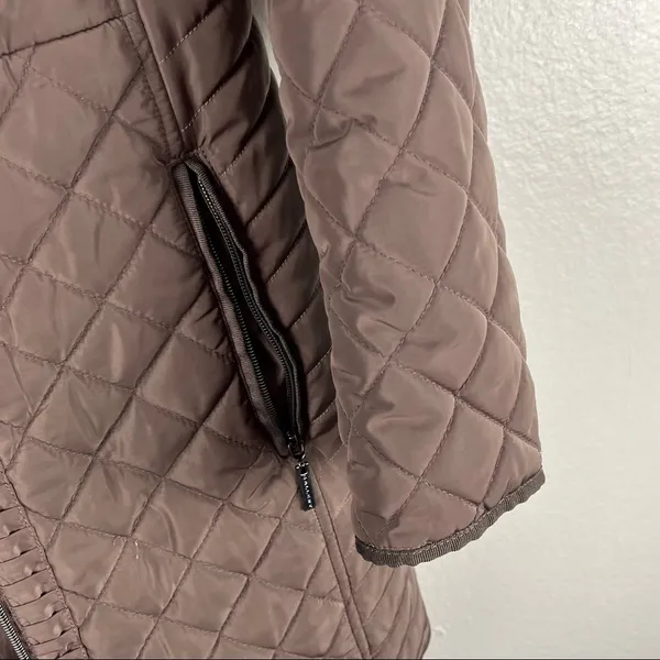 GALLERY Brown Quilted Puffer Faux Fur Zip Hoodie Zipper Lined Coat, Size. Medium - Image 10