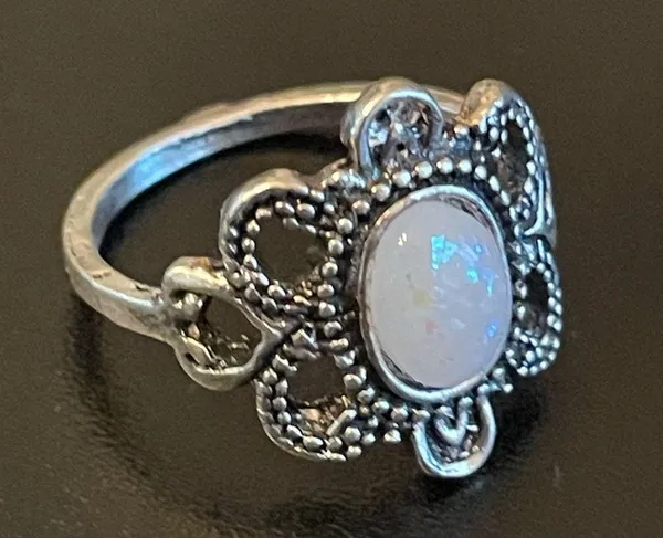 Oval simulated opal silver plated ring size 7.75 - Image 2