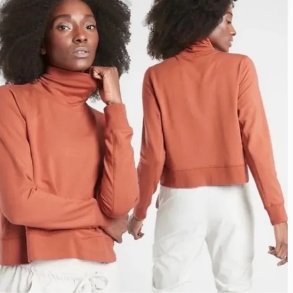 ATHLETA Nirvana Cropped‎ Turtleneck - Image 2