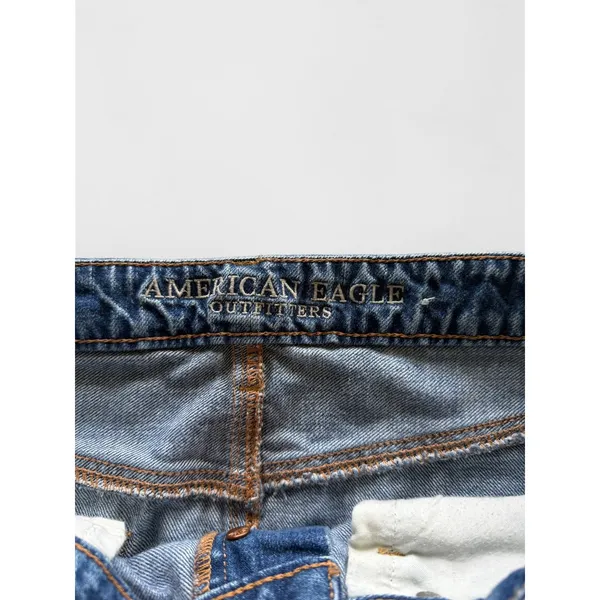 American Eagle Distressed Denim‎ Mini Skirt Medium Wash Raw Hem Womens 10 - Image 3