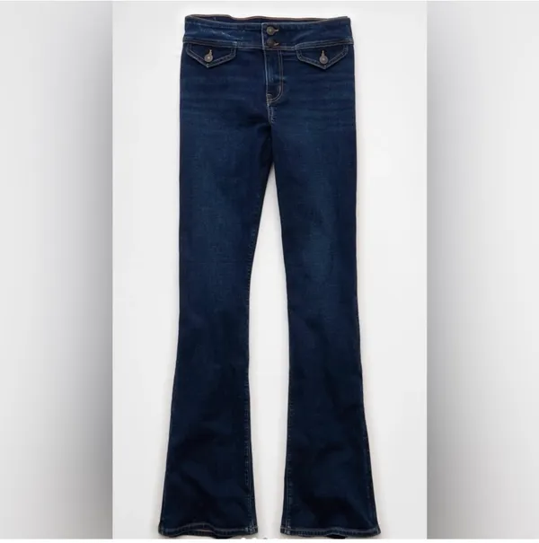 American Eagle Low-Rise Kick Boot Jeans - Image 3