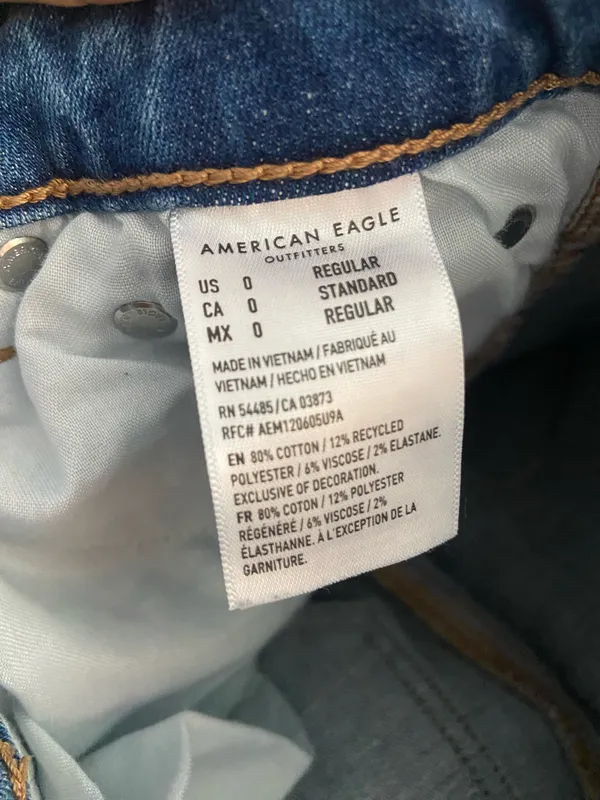 American Eagle Low-Rise Jeans Flare Stretch - Image 5