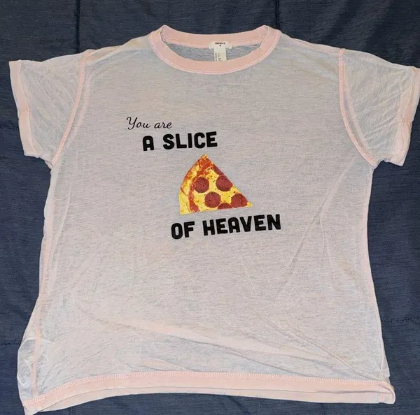 Forever 21 pizza themed pajama tshirt and short set - Image 2