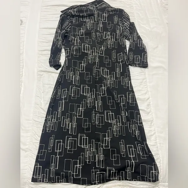 Vintage 90s La Belle Dress Medium Wrap Black Geometric Print USA - Image 2