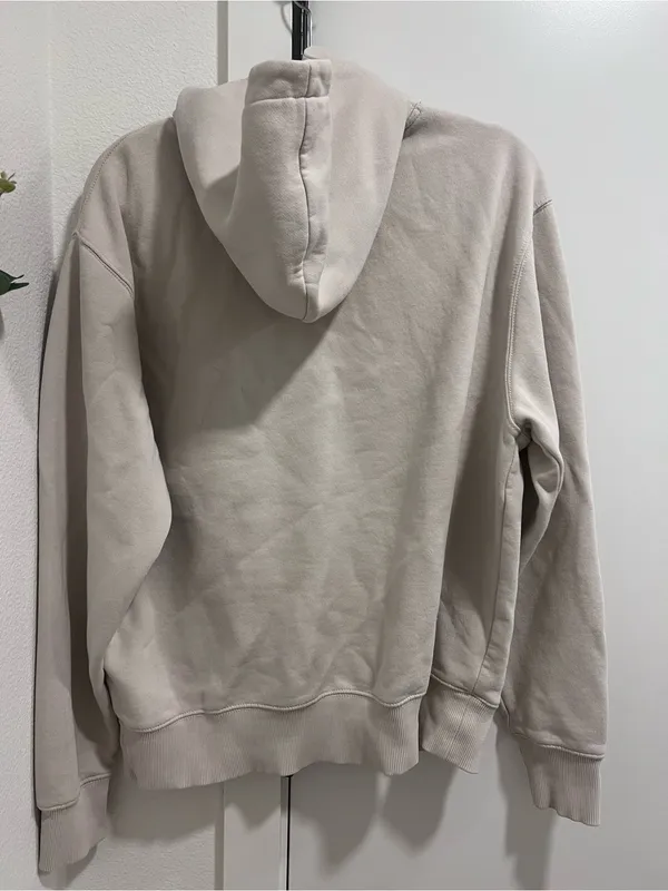 Old navy cream pullover sweater hoodie - Image 4