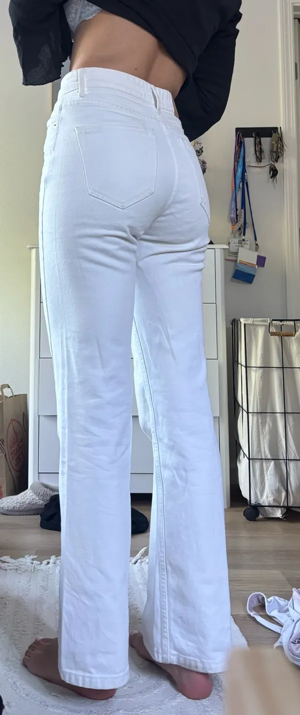Stradivarius White Jeans Flare - Image 2
