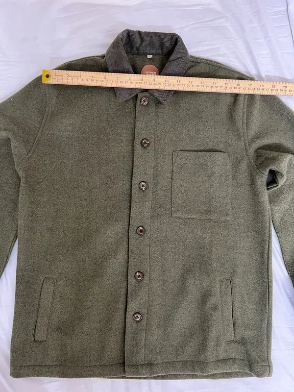 Common People olive green button - Image 9