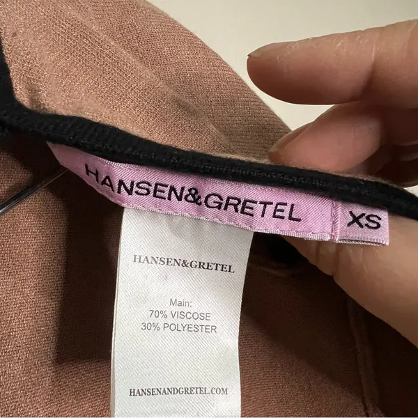 Hansen & Gretel‎ Revolve Long-Sleeve Open Back Tie Back Terracotta Crop Top - Image 5