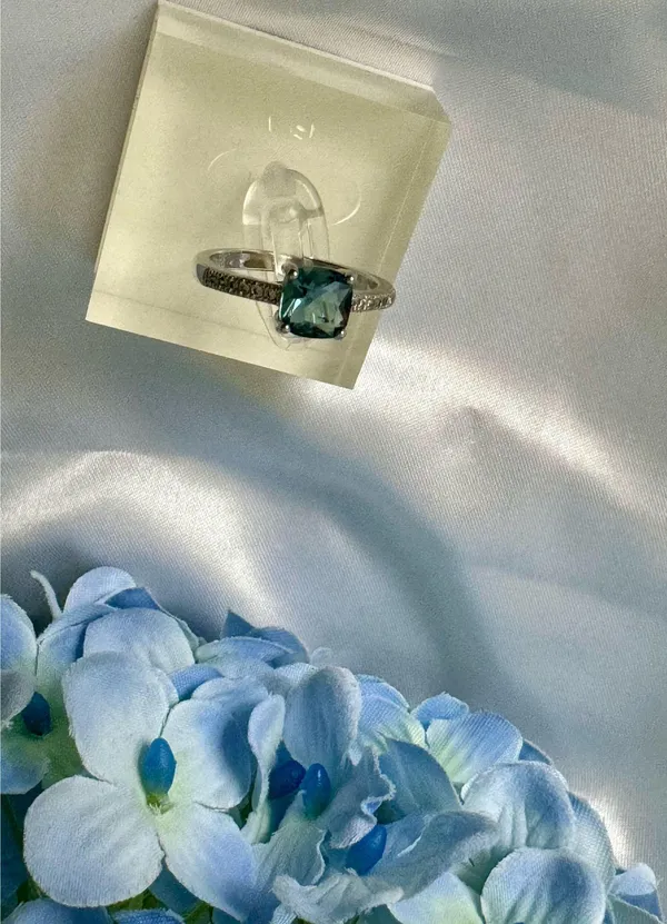 Sterling Silver Ring, Size 9 - Image 3