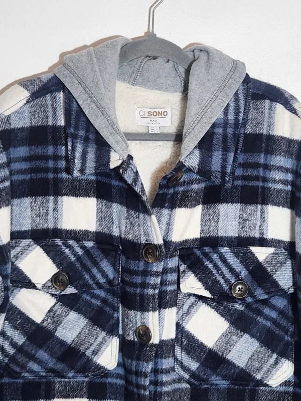 Ci Sono Blue and White Plaid Cropped Shacket with Gray Hoodie Size Large - Image 2