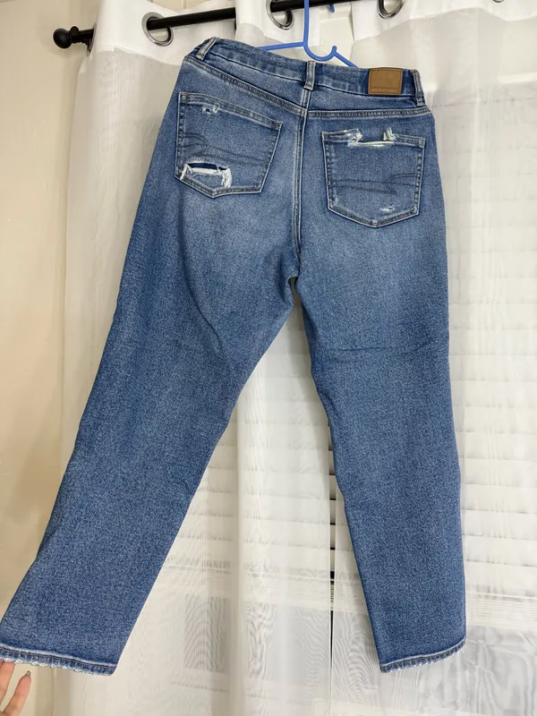 American Eagle Jeans - Image 2