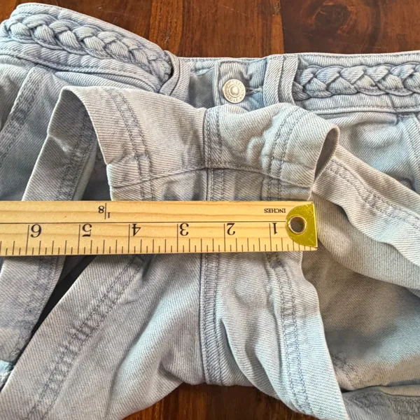 American Eagle Light Wash Braided Waist Denim Shorts Size 00 Stretch Lyocell - Image 6