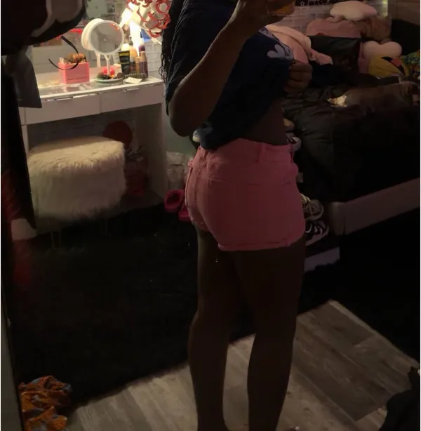 Hollister Shorts Pink Jean - Image 2