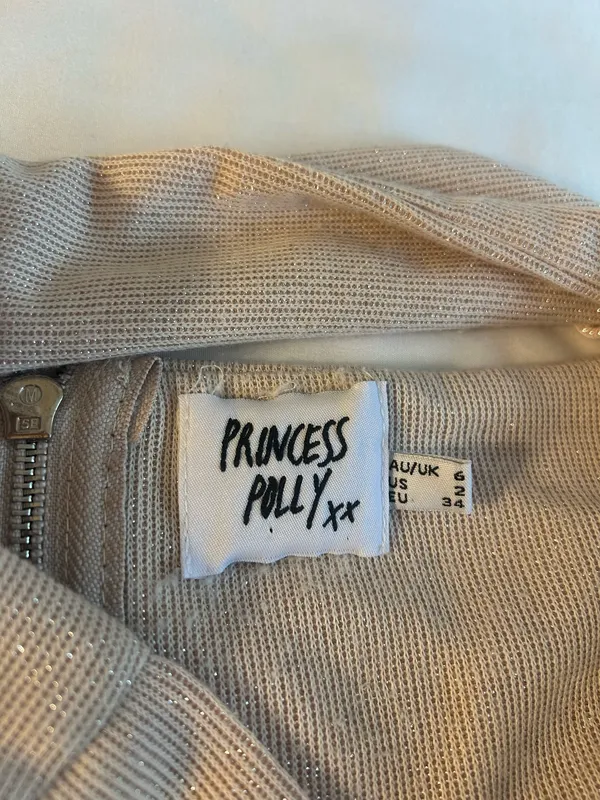 Princess Polly Shimmer One Shoulder Crop Top - Image 3