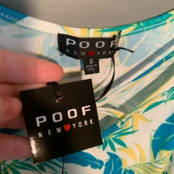 NWT Poof! Women's Juniors Size Small Tank Top White Tropical Floral Blue Green - Image 5