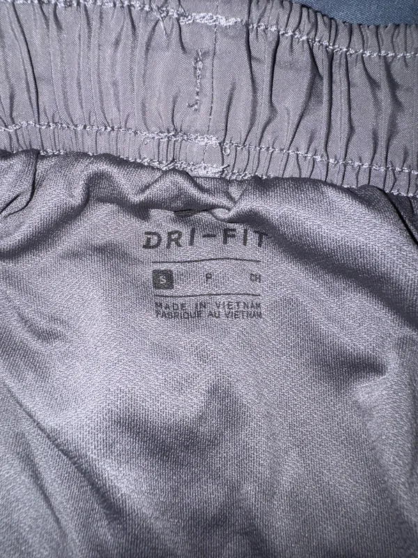 Nike Shorts Dri-Fit Women’s - Image 3