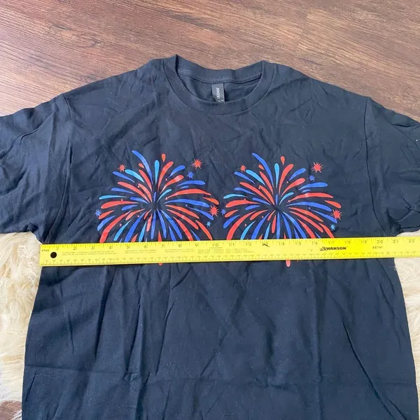Gildan New unworn Black Heavy Cotton Patriotic Firework T-Shirt L - Image 5