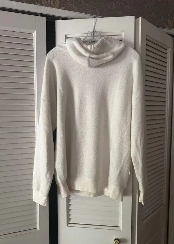 Soft Serve Cream colored sweatshirt White Size M - Image 2