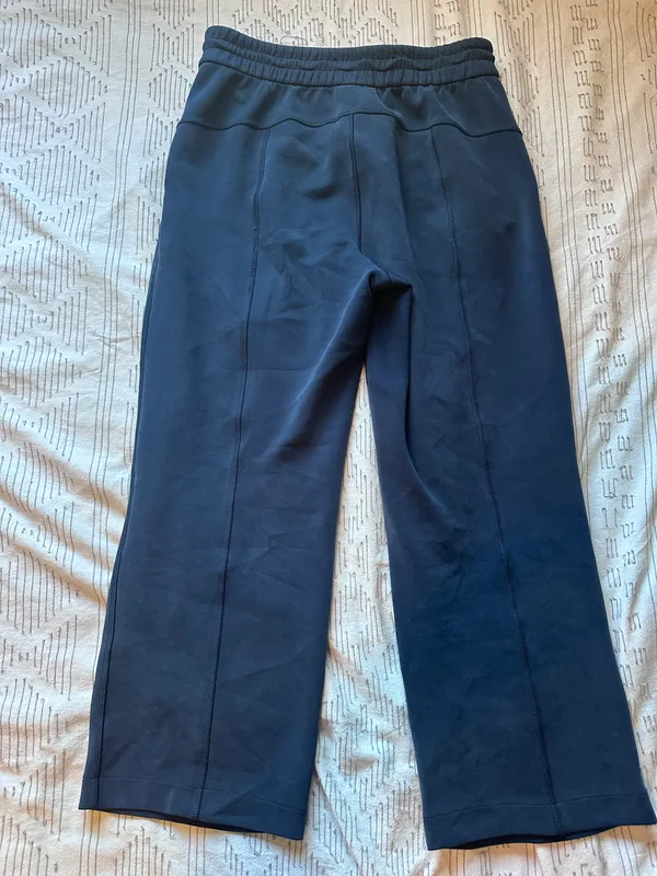 Lululemon Soft stream sweatpants - Image 2