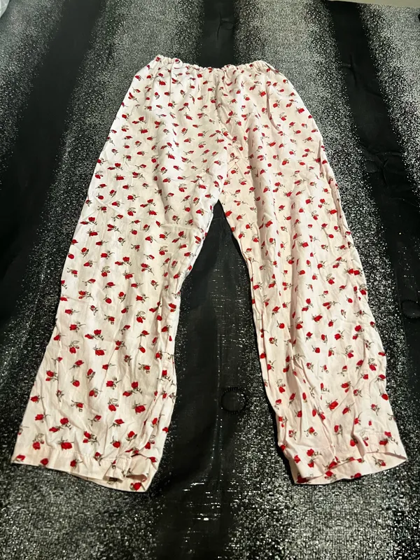 Womens Xs Victoria's Secret pajama pants - Image 2