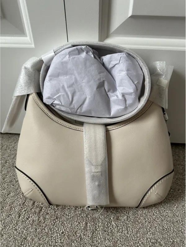 Coach Originals Hamptons 2005 Hobo Shoulder Bag NWT Silver/Chalk - Image 2