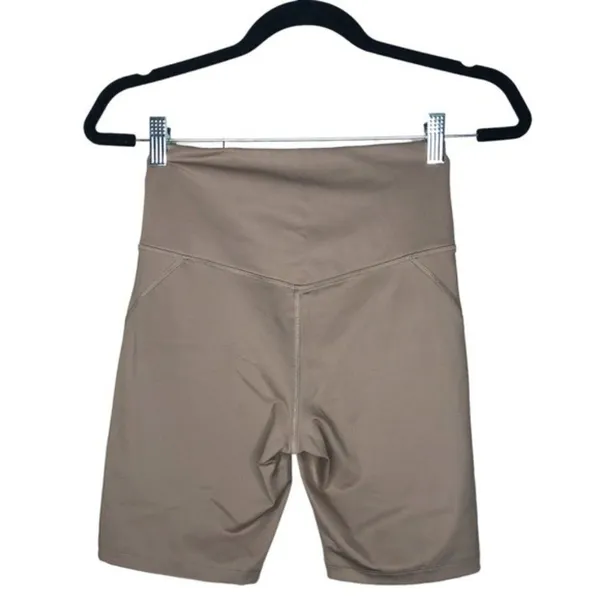 Girlfriend Collective Bike Short Limestone Small - Image 5