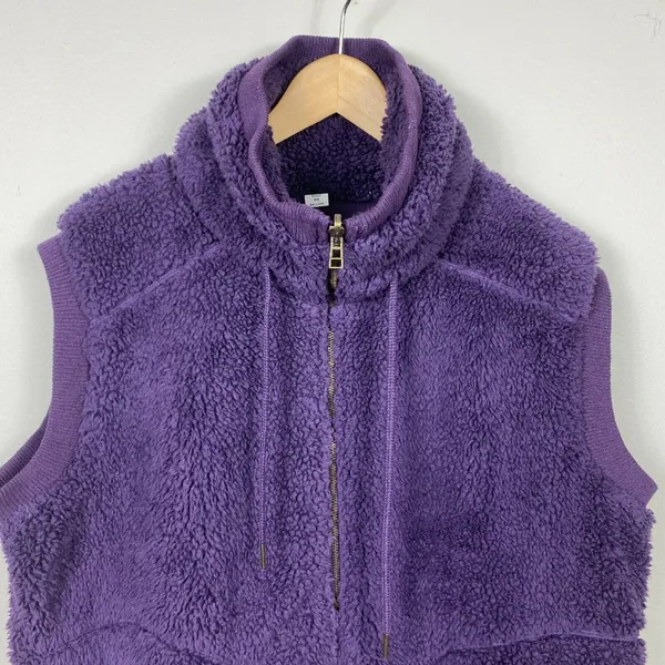 Artisans Vest XXL‎ Purple Plush Fleece Sleeveless High Neck Drawstring - Image 2