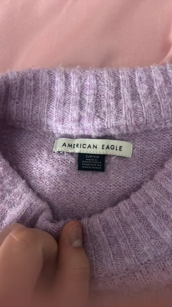 American Eagle Sweater - Image 2