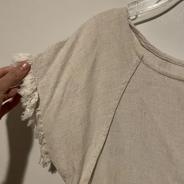 Umgee Size S Beige Oatmeal Short Sleeve Linen Cotton Frayed Tunic Top - Image 2