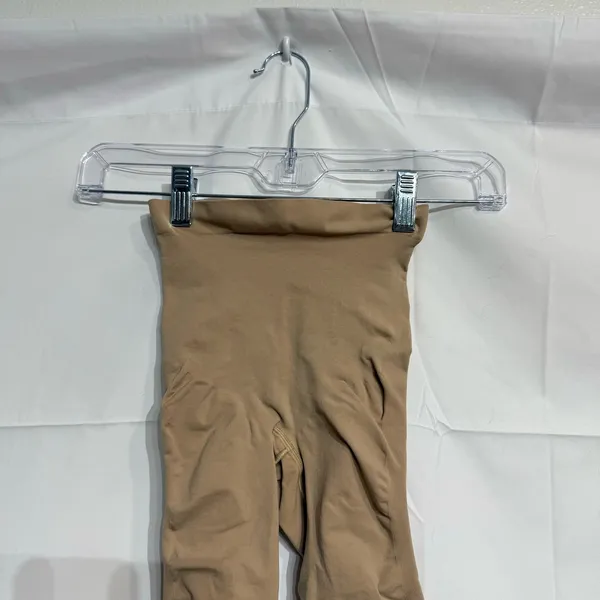 SKIMS Seamless Sculpt Mid Thigh Short Sz S/M NWOT - Image 3
