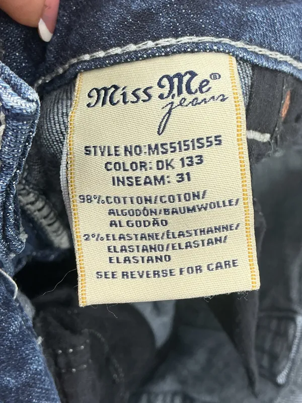 Miss Me Mid-Rise Skinny Jeans in Indigo Wash 848 - Image 9